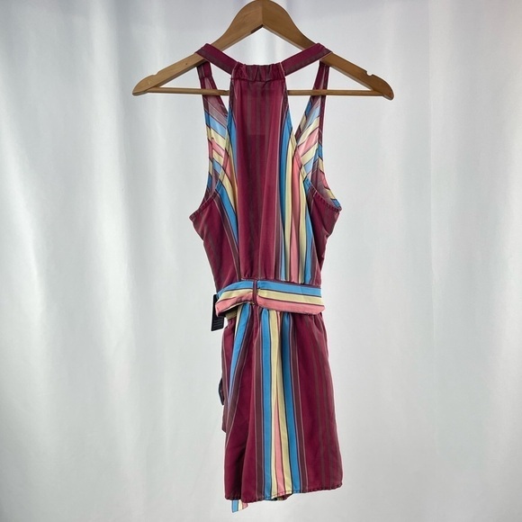 NWT Express Sleeveless V Neck Stripe Romper in Multi Size Extra Small - Picture 9 of 10